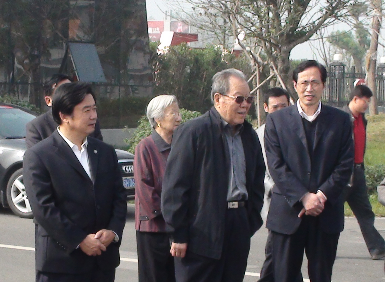 2011年10月14日，中組部原部長張全景視察今世緣。